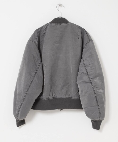 ITEMS URBANRESEARCH(アイテムズ アーバンリサーチ)の「ピグメントダイ オーバーサイズMA-1(MA-1・メンズ・KHAKI/GREIGE/GRAY・M/L)」の13枚目の写真