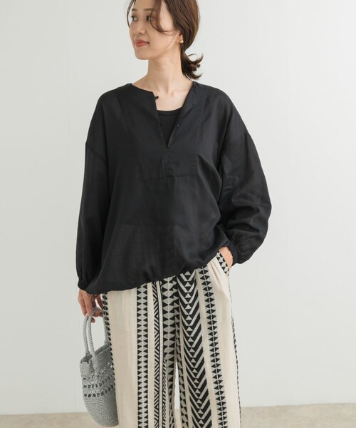 URBAN RESEARCH DOORS（アーバンリサーチドアーズ）の「リネンブレンドドロストチュニック（チュニック・レディース・OFF/NATURAL/INK BLK・M）」の17枚目の写真