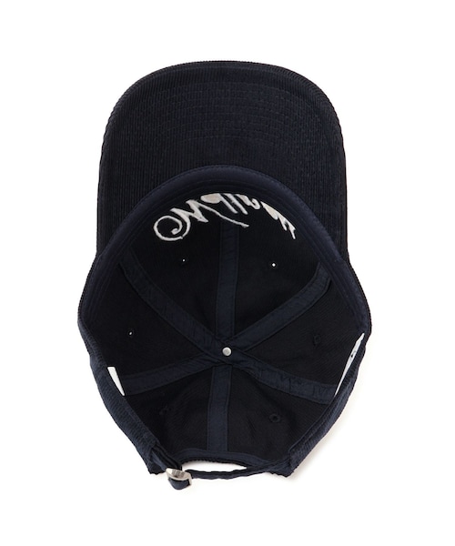 ADAM ET ROPE'（アダムエロペ）の「【J'aDoRe限定】【Sporty&Rich(スポーティー アンド リッチ)】Soho Corduroy Hat（キャップ・レディース・ネイビー/ワイン・F）」の6枚目の写真