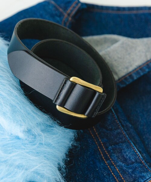 RODE SKO（ロデスコ）の「atelier brugge　SLIDE LETHER BELT（ベルト・レディース・BLACK/CHOCO・One）」の3枚目の写真