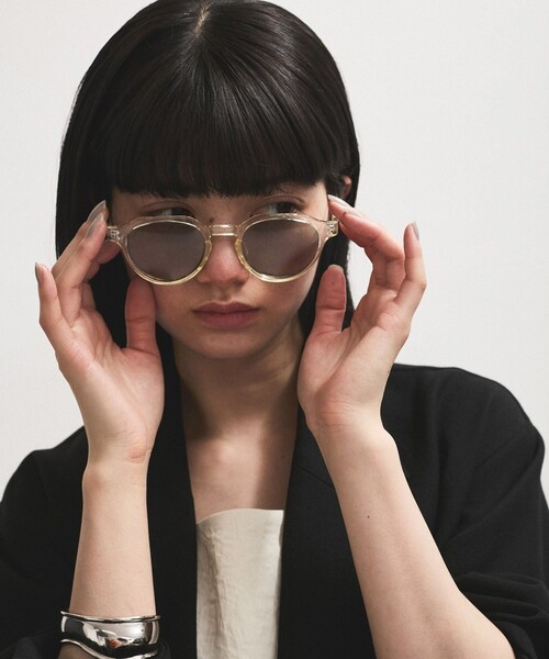 ADAM ET ROPE'（アダムエロペ）の「【WEB限定】・【定番人気】クラウンパントサングラス（サングラス・レディース・ブラック/キナリ・F）」の17枚目の写真