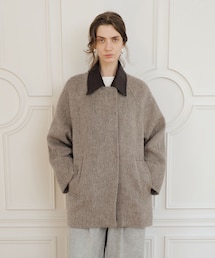 ADAM ET ROPE'（アダムエロペ）の「【EMOELLE】レザーカラーミドルコート（ステンカラーコート）」