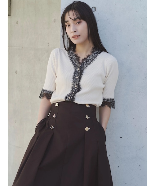 TONAL（トーナル）の「レースフリルリブニット（ニット/セーター・レディース・オフホワイト/グレー/ベビーピンク・M）」の3枚目の写真