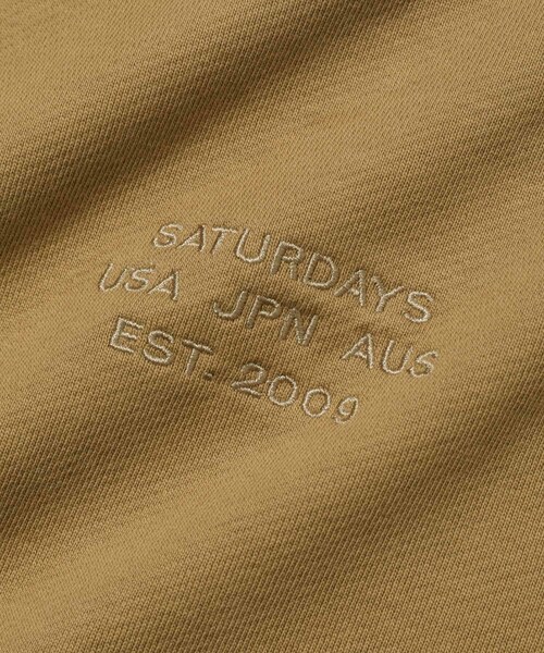 Saturdays NYC(サタデーズ ニューヨークシティ )の「DITCH INTERNATIONAL HOODIE(パーカー・レディース・キャメル/ブルー・L/M/S/XL/XS)」の19枚目の写真