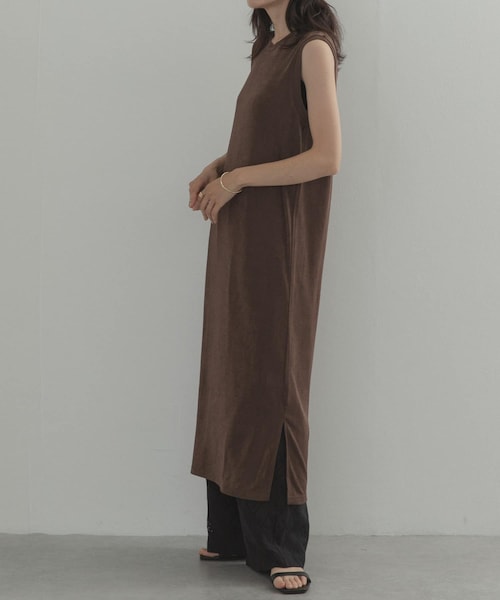 URBAN RESEARCH DOORS（アーバンリサーチドアーズ）の「『別注』Audrey and John Wad×DOORS　シャイニーベアフライスワンピース（ワンピース・レディース・ブラウン/カーキ・One）」の5枚目の写真