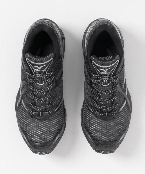 URBAN RESEARCH(アーバンリサーチ)の「Mizuno WAVE PROPHECY 1(スニーカー・メンズ・BLACK・26/26.5/27/27.5/28/28.5/29/29.5/30)」の4枚目の写真
