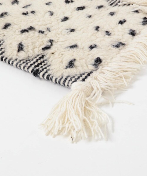URBAN RESEARCH DOORS(アーバンリサーチドアーズ)の「RugRu TANIA Chair Rug(インテリア雑貨・メンズ・-・-)」の5枚目の写真