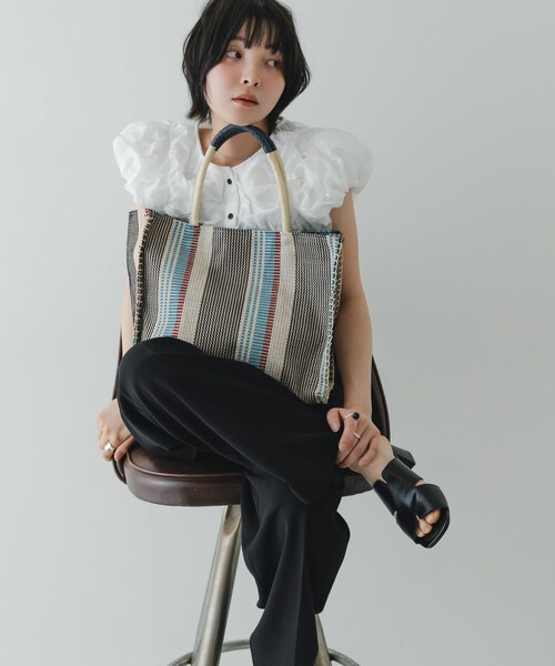 RODE SKO（ロデスコ）の「ストライプ編み込みトートバッグ（トートバッグ・レディース・OFF WHITE/NAVY・One）」の21枚目の写真