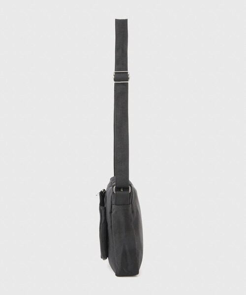 ADAM ET ROPE'(アダムエロペ)の「【HIDAKA/ヒダカ】PING-PONG SQUARE BAG(ショルダーバッグ・メンズ・ブラック・F)」の3枚目の写真