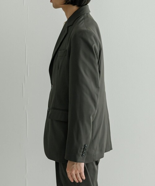 URBAN RESEARCH(アーバンリサーチ)の「RE:NAPES サテンジャケット(テーラードジャケット・メンズ・CHARCOAL/NAVY・M/L)」の8枚目の写真