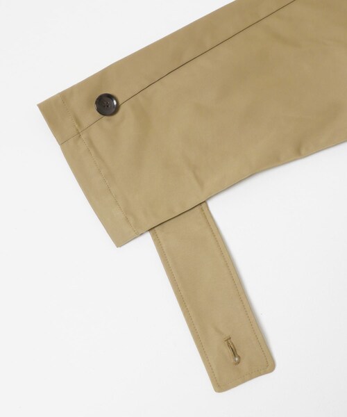 ITEMS URBANRESEARCH（アイテムズ アーバンリサーチ）の「ミドルトレンチコート（ステンカラーコート・レディース・BEG/NVY・FREE）」の8枚目の写真