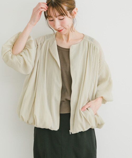 ITEMS URBANRESEARCH（アイテムズ アーバンリサーチ）の「バルーンスリーブブルゾン（ブルゾン・レディース・Y.BEG/BLU・FREE）」の4枚目の写真