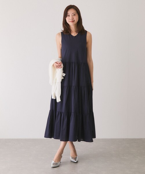 Jayro（ジャイロ）の「ティアードノースリーブフレアワンピース（ワンピース・レディース・ブラック/ダークブラウン/ネイビー・M）」の12枚目の写真