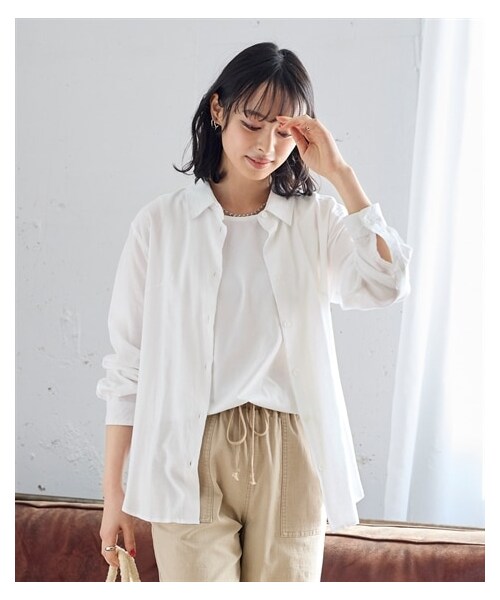 nissen（ニッセン）の「大きいサイズ 肌ざわりさらり　リネン混シンプル長袖シャツ（シャツ/ブラウス・レディース・フューシャピンク/イエロー/ネイビー/ピスタチオグリーン/オフホワイト・L/LL/3L/4L/5L/6L/8L/10L）」の7枚目の写真