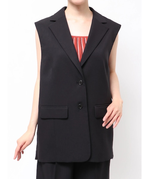 MURUA（ムルーア）の「サイドオープントテーラードジレ【セットアップ着用可】（ベスト・レディース・グレー/ブラック/ブルー/ベージュ・F）」の4枚目の写真