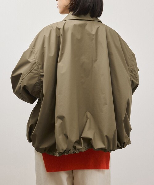 ADAM ET ROPE'（アダムエロペ）の「ファンクションドロストブルゾン/撥水（ナイロンジャケット・レディース・ブラック/カーキ・36/38）」の22枚目の写真