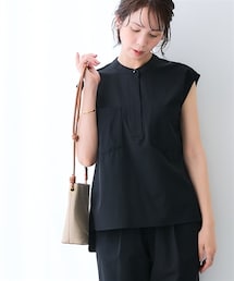 7days Life Styling | 雨をはじくひんやりポケットバンドカラーブラウス(接触冷感・撥水・ストレッチ・UVカット・シワになりにくい)(シャツ/ブラウス)