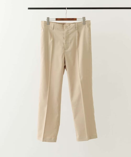 ITEMS URBANRESEARCH(アイテムズ アーバンリサーチ)の「1-tuckストレッチイージーパンツ(その他パンツ・メンズ・GRY/BEG/BRN/BLK・M/L)」の4枚目の写真