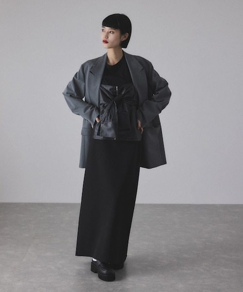 ADAM ET ROPE'(アダムエロペ)の「【サステナブル】ダブルブレストジャケット(テーラードジャケット・レディース・ブラック/グレー/ブラウン系・36/38)」の11枚目の写真