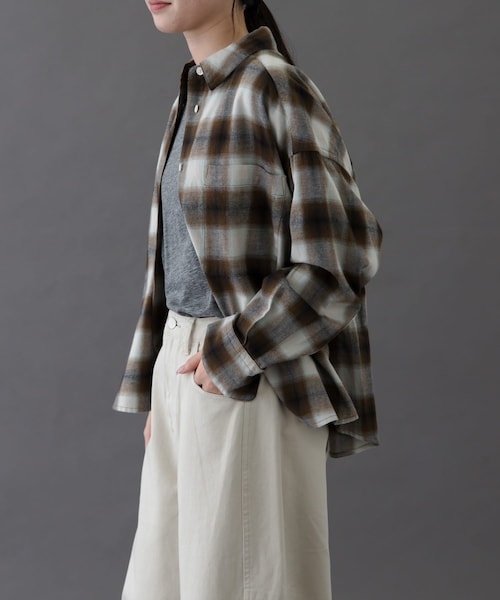 URBAN RESEARCH DOORS(アーバンリサーチドアーズ)の「FORK&SPOON ネルチェックシャツ(シャツ/ブラウス・レディース・NAVY/BROWN/IVORY・1)」の15枚目の写真