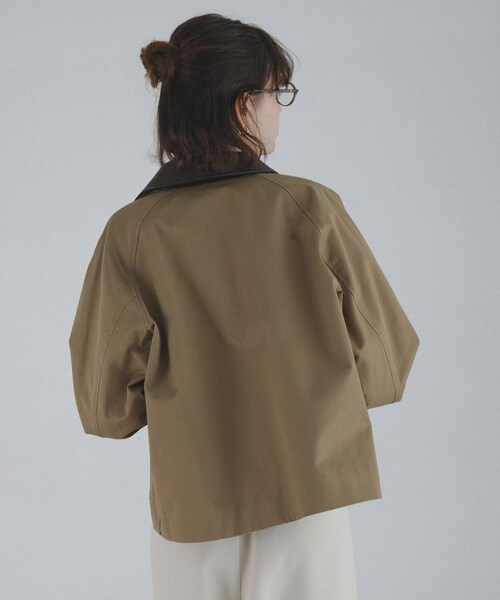 URBAN RESEARCH Sonny Label（アーバンリサーチサニーレーベル）の「異素材衿ショートジャケット（テーラードジャケット・レディース・ベージュ/エクリュ・Free）」の16枚目の写真