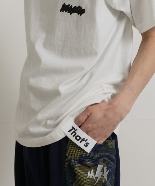 THE GOODLAND MARKET（ザグッドランドマーケット）の「That’s　RE the Tee-NOWAR（Tシャツ/カットソー・メンズ・WH/GRN・M/L/XL）」の4枚目の写真