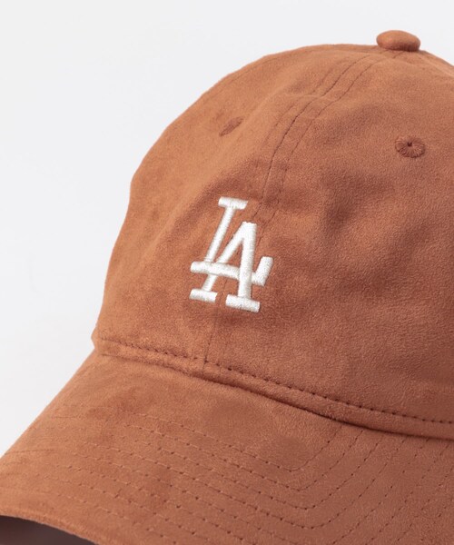 URBAN RESEARCH（アーバンリサーチ）の「New Era　MLB Synthetic Suede（キャップ・レディース・82 BEIGE/85 NAVY/84 ORANGE・-）」の21枚目の写真