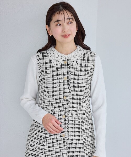ROPE' PICNIC(ロペピクニック)の「【WEB限定カラー】ツイード金ボタンジレベスト/セレモニー対応・リンクコーデ(ベスト・レディース・ブラック系/ライトグレー/オフホワイト/ネイビー・F)」の12枚目の写真