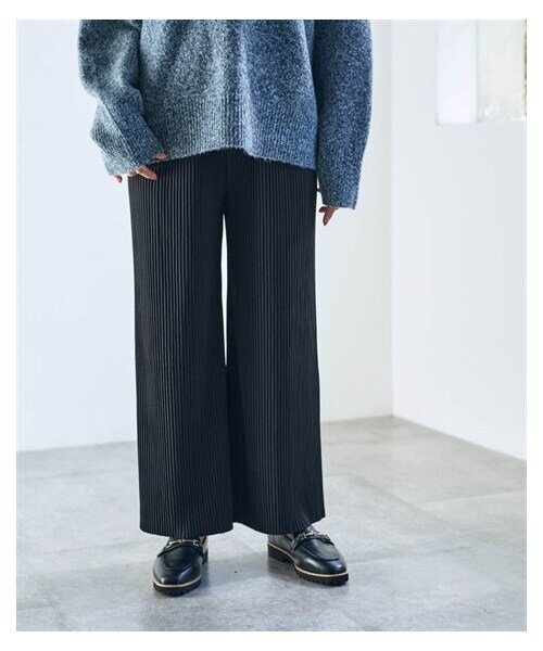 nissen（ニッセン）の「やわらかカットソープリーツパンツ【OtonaSMILE】（パンツ・レディース・ベージュ/黒・M/L/LL/3L/4L）」の4枚目の写真