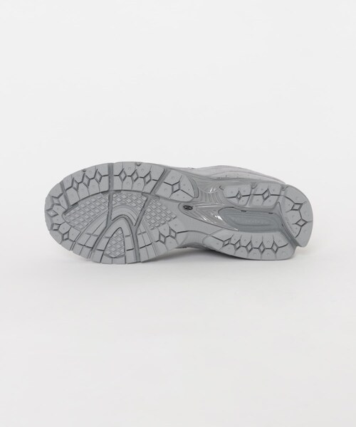 URBAN RESEARCH DOORS(アーバンリサーチドアーズ)の「NEW BALANCE 2002R(スニーカー・メンズ・1O2GRAY)・26/26.5/27/27.5/28/28.5/29)」の11枚目の写真
