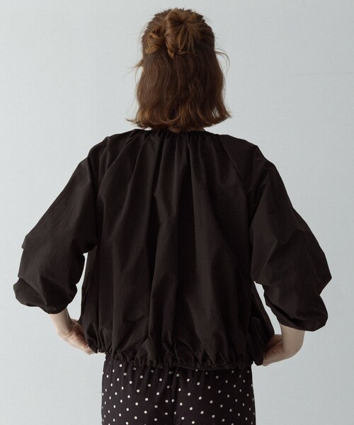 URBAN RESEARCH Sonny Label（アーバンリサーチサニーレーベル）の「『UR TECH』バルーンショートブルゾン（ブルゾン・レディース・ブラック/アイボリー/ベージュ・Free）」の16枚目の写真