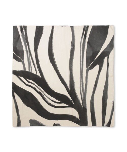 ADAM ET ROPE'（アダムエロペ）の「DOMY DIRECT print scarf（バンダナ/スカーフ・レディース・ブラック/グリーン・F）」の19枚目の写真