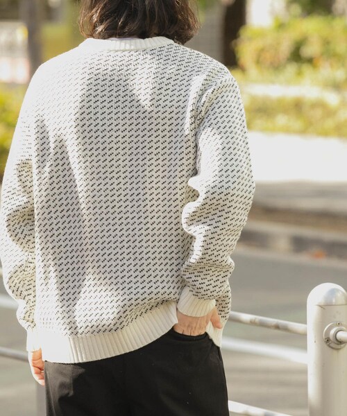 ITEMS URBANRESEARCH（アイテムズ アーバンリサーチ）の「マシンウォッシャブル バーズアイ クルーニット（ニット/セーター・メンズ・WHT/BGD/NVY/BLK・M/L）」の7枚目の写真