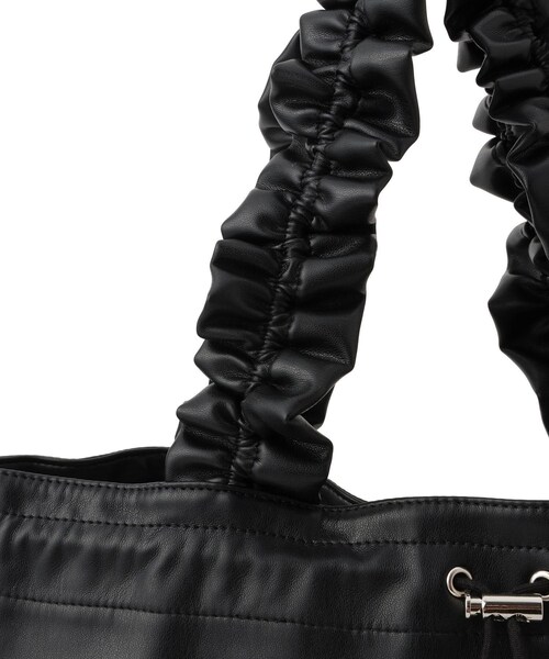 VIS(ビス)の「【WEB限定】【MARY QUANT×VIS】フリルハンドルトートバッグ/A4対応(トートバッグ・レディース・ブラック/シルバー・F)」の21枚目の写真