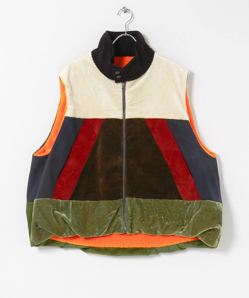 THE GOODLAND MARKET（ザグッドランドマーケット）の「master key　CINEMA-VEST（ベスト・メンズ・Assort 1/Assort 2/Assort 3/Assort 4/Assort 5/Assort 6/Assort 7/Assort 8/Assort 9・1/2）」の3枚目の写真