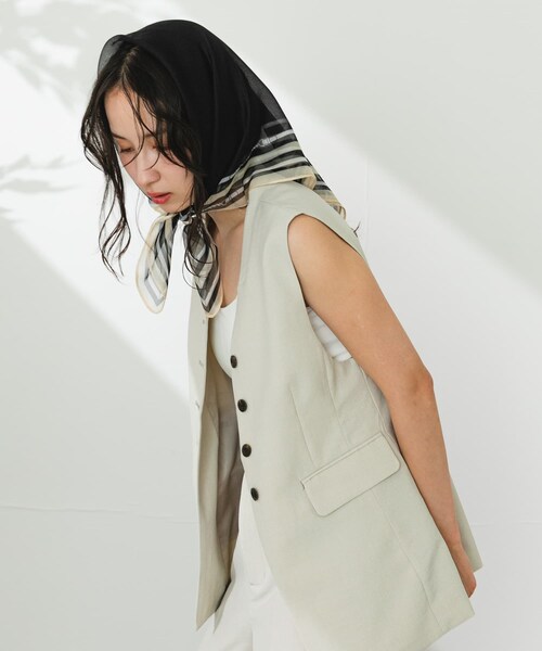 SENSE OF PLACE by URBAN RESEARCH(センスオブプレイスバイアーバンリサーチ)の「シアースカーフ(バンダナ/スカーフ・レディース・柄1/柄2/柄3・One)」の2枚目の写真