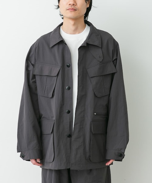 URBAN RESEARCH DOORS(アーバンリサーチドアーズ)の「Snow Peak Apparel NYLON WASHER JACKET(テーラードジャケット・メンズ・GREIGE/CHARCOAL/BLACK・M/L/XL)」の2枚目の写真