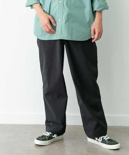 URBAN RESEARCH Sonny Label（アーバンリサーチサニーレーベル）の「リネンタッチポリエステルイージーパンツ（その他パンツ・メンズ・ブラック/チャコール/ネイビー・M/L）」の2枚目の写真