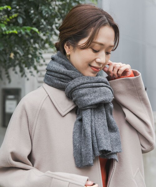 URBAN RESEARCH DOORS（アーバンリサーチドアーズ）の「メランジニットストール（ストール/ショール・レディース・L.GRAY/BROWN/CHARCOAL・one）」の4枚目の写真