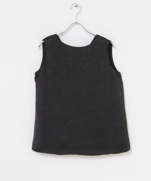 URBAN RESEARCH ROSSO（アーバンリサーチロッソ）の「2WAYネックサテンブラウス（シャツ/ブラウス・レディース・OFF WHITE/BLACK・Free）」の6枚目の写真