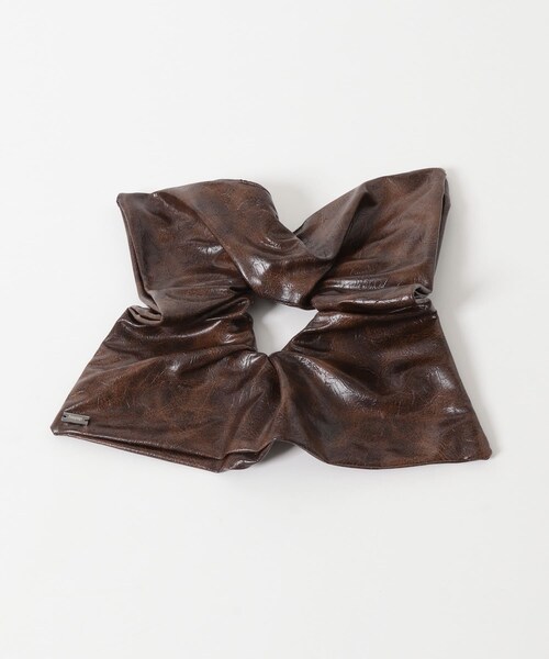 URBAN RESEARCH ROSSO（アーバンリサーチロッソ）の「heyep　FAUX LEATHER SCRUNCHIE（ヘアゴム・レディース・BROWN/BEIGE・-）」の3枚目の写真