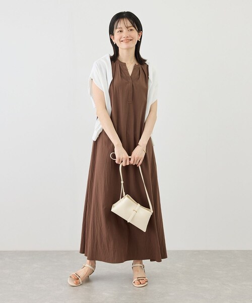 ROPE' PICNIC(ロペピクニック)の「リラックスワンピース(ワンピース・レディース・ブラック/ダークブラウン/ブルー/ワイン・F)」の12枚目の写真