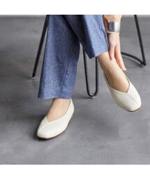 ing（イング）の「イング ing 【3E】Vカットフラットシューズ （パンプス・レディース）」