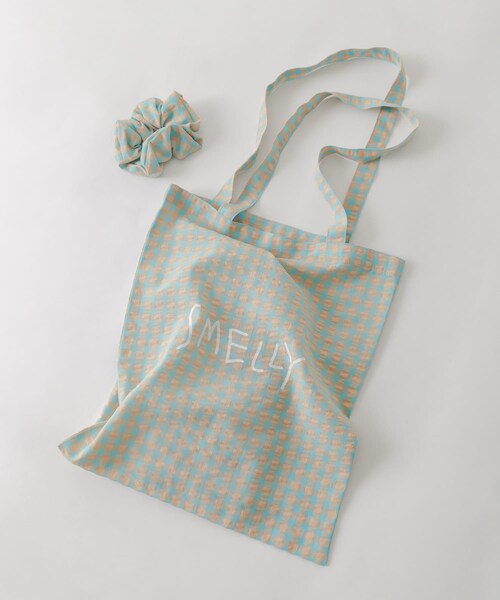 SMELLY（スメリー）の「プリントトートバッグM（トートバッグ・レディース・BLU.CHECK/YEL.CHECK/DOT/FLOWER/EMBROIDERY・M）」の13枚目の写真