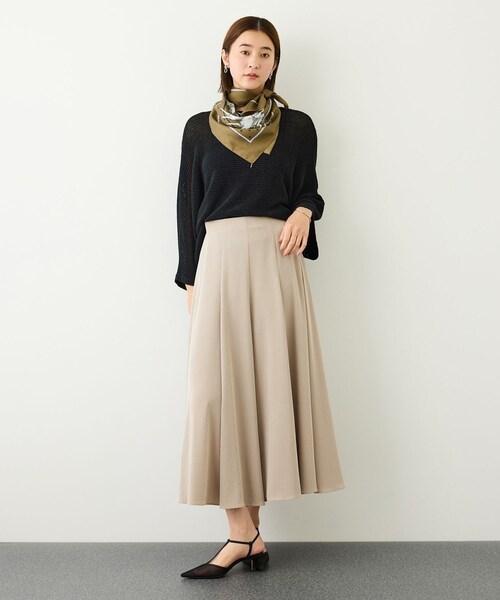 ROPE'(ロペ)の「シルクライクマーメイドフレアスカート/接触冷感・シワ防止・吸水速乾・セットアップ対応・イージーケア(スカート・レディース・ブラウン系/ベージュ系・36/38)」の19枚目の写真