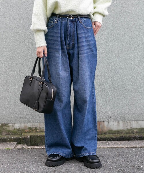 ITEMS URBANRESEARCH（アイテムズ アーバンリサーチ）の「ベルト付ワイドデニム（デニムパンツ・レディース・BLU/BLK・S/M）」の19枚目の写真