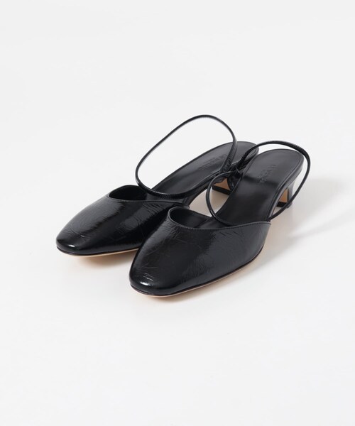 LE MONDE BERYL　ERIKA PUMP