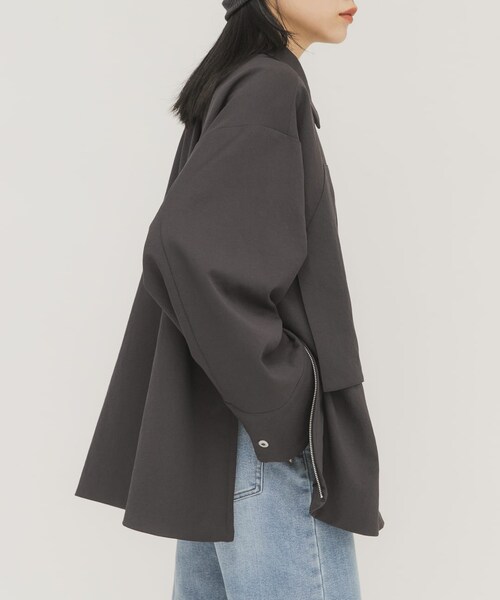 KBF（ケイビーエフ）の「ポケットディティールジャケット（テーラードジャケット・レディース・OFF/GREIGE/CHARCOAL・One）」の5枚目の写真