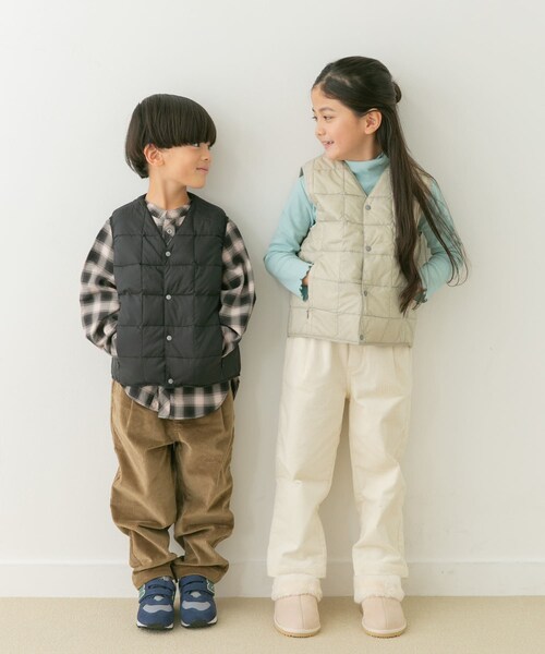 URBAN RESEARCH DOORS(アーバンリサーチドアーズ)の「TAION V-NECK BUTTON DOWN VEST(KIDS)(ダウンジャケット/コート・キッズ・ICEGRAY/BLACK/BEIGE・110/120/130/140)」の17枚目の写真