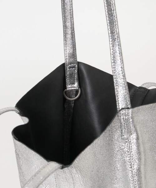 URBAN RESEARCH（アーバンリサーチ）の「Morphee　3WAY LARGE TOTE（トートバッグ・メンズ・SILVER/DARK CHOCO・FREE）」の12枚目の写真